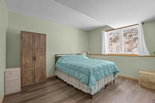 $379,900 | 2204 Valley Drive, Northfield, MN 55057
