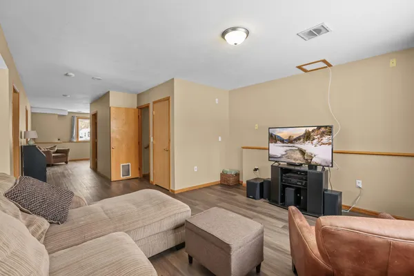 $379,900 | 2204 Valley Drive, Northfield, MN 55057