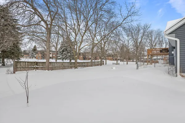$379,900 | 2204 Valley Drive, Northfield, MN 55057