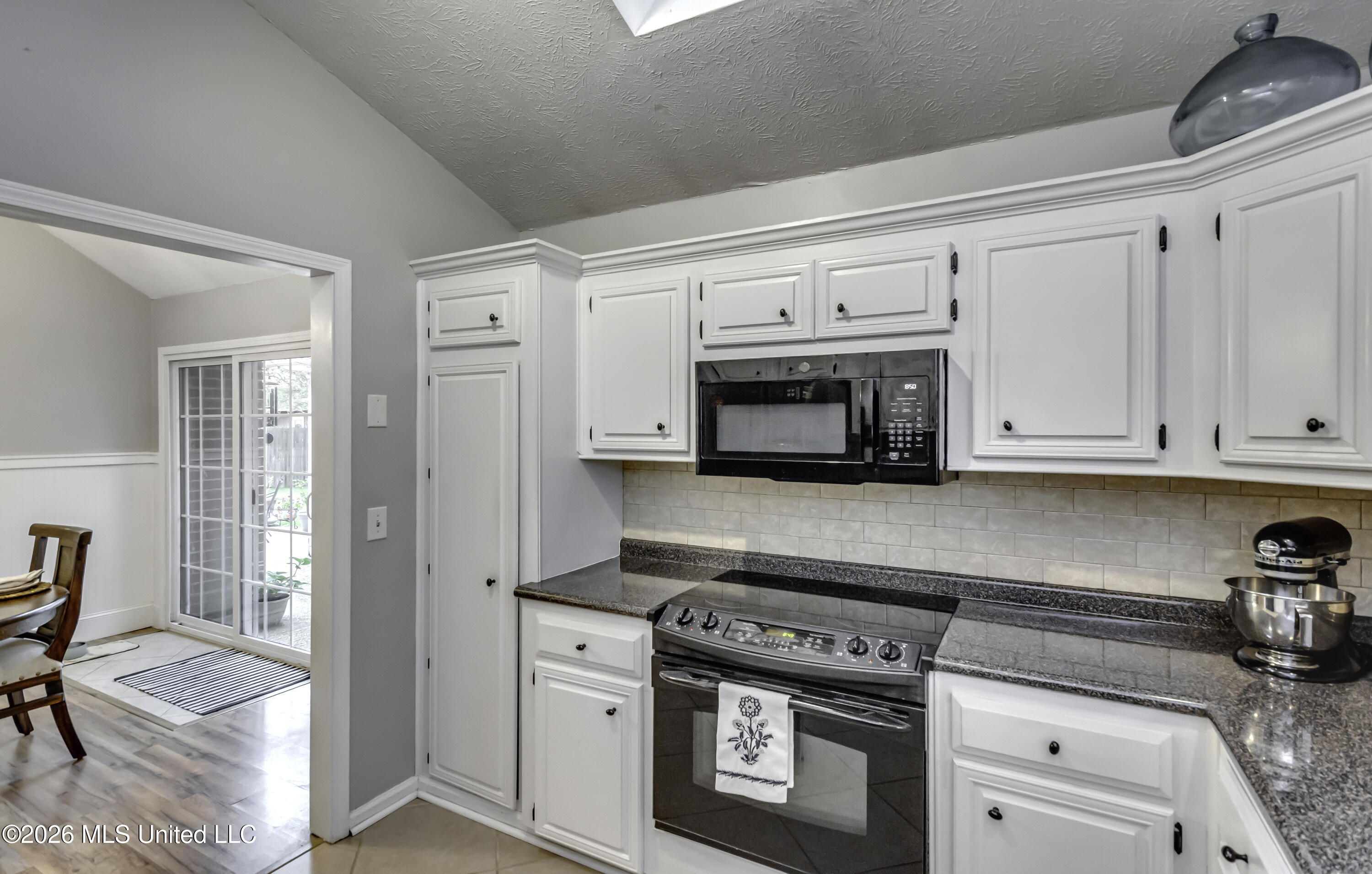 690 Olympic Drive Flowood, MS 39232 - Photo 23 of 54 690 Olympic Dr--16