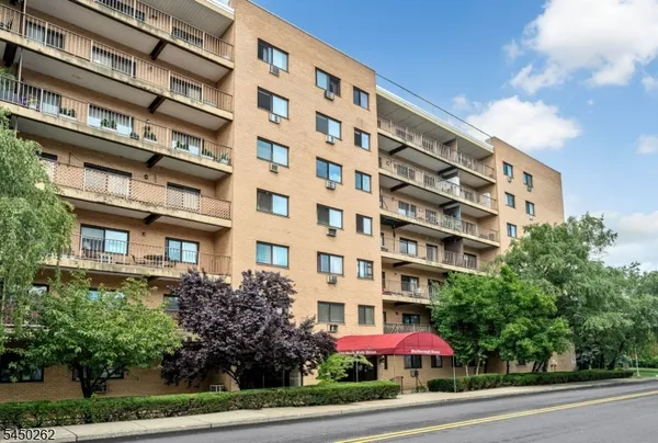 $265,800 | 44 South Main Street, Unit 6J, Lodi, NJ 07644