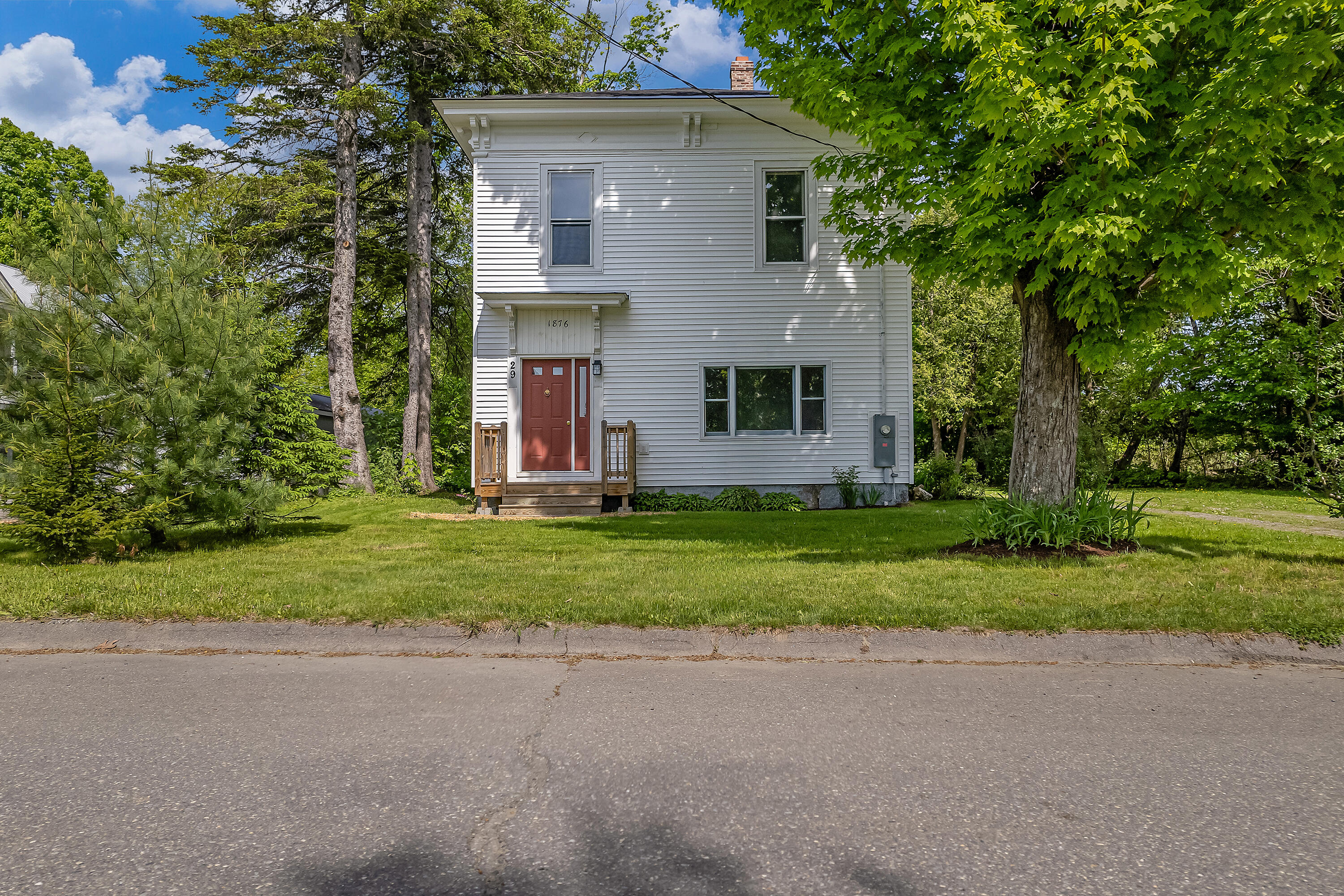 29 Spring Street Dover-Foxcroft, ME 04426 - Photo 3 of 64 29 Spring St_101