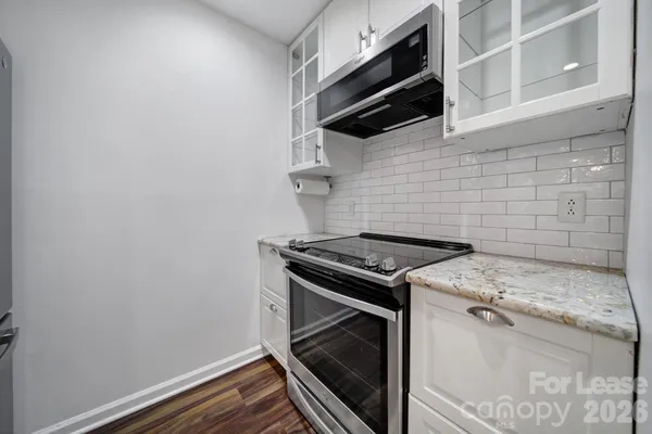 $1,695 | 5007 Sharon Road, Unit E, Charlotte, NC 28210