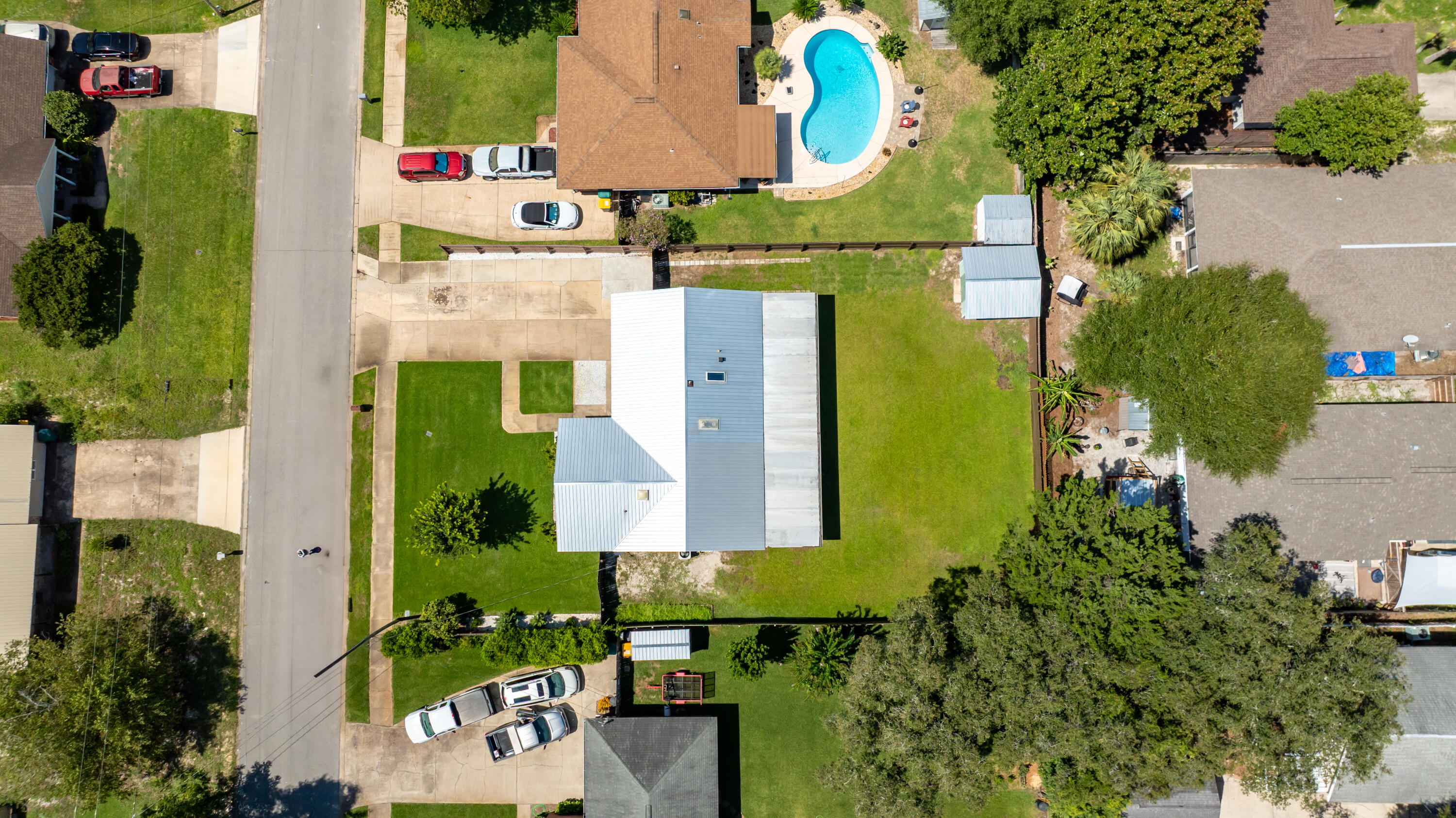 308 Spring Lane Destin, FL 32541 - Photo 40 of 47 an aerial view of multiple house