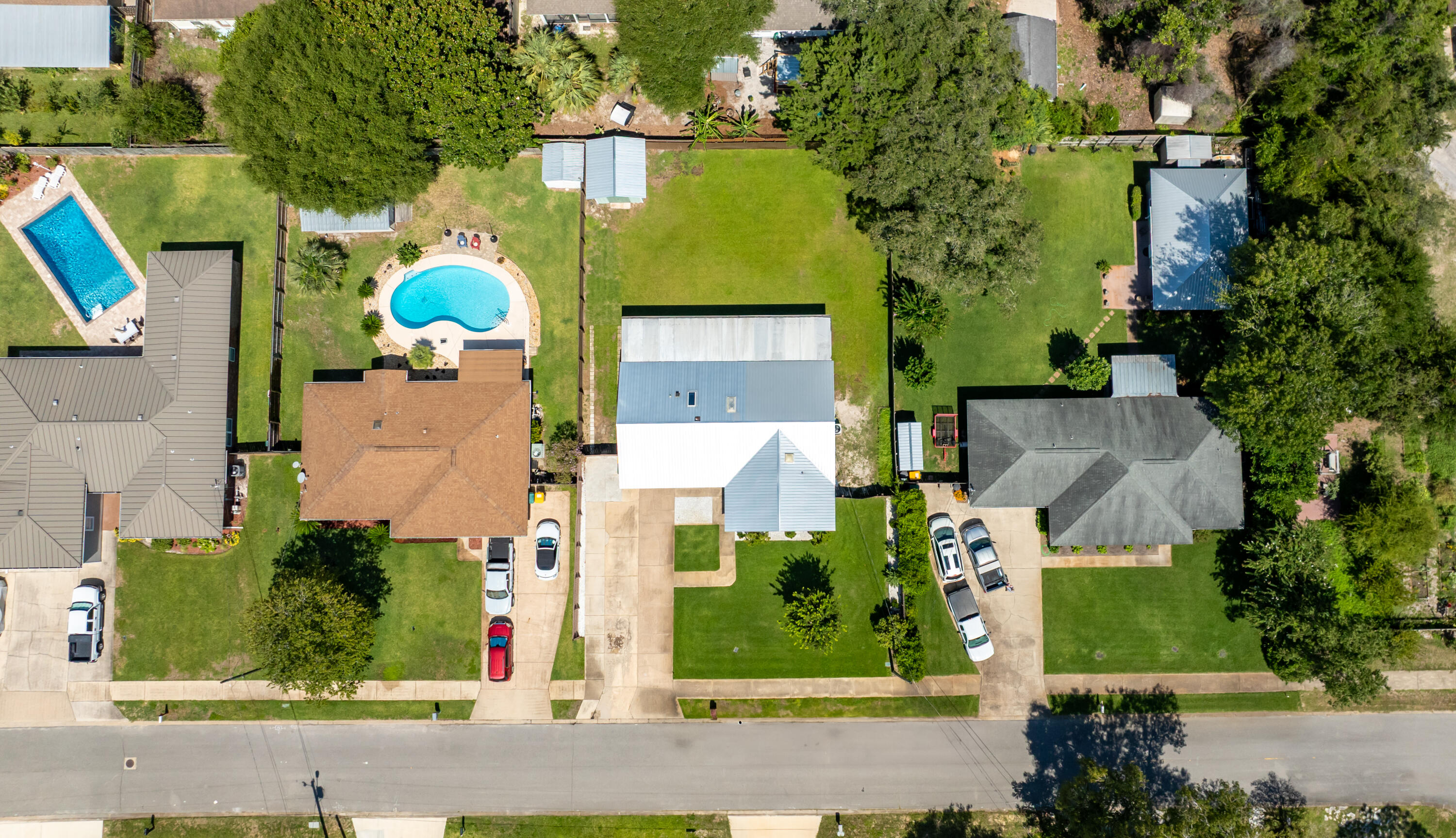308 Spring Lane Destin, FL 32541 - Photo 41 of 47 an aerial view of a house