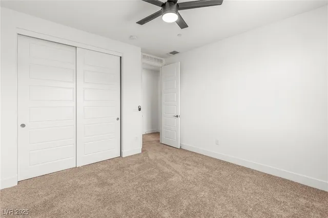 $700,000 | 10851 Hanwicke Harbor Avenue, Las Vegas, NV 89166