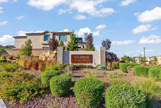 $700,000 | 10851 Hanwicke Harbor Avenue, Las Vegas, NV 89166