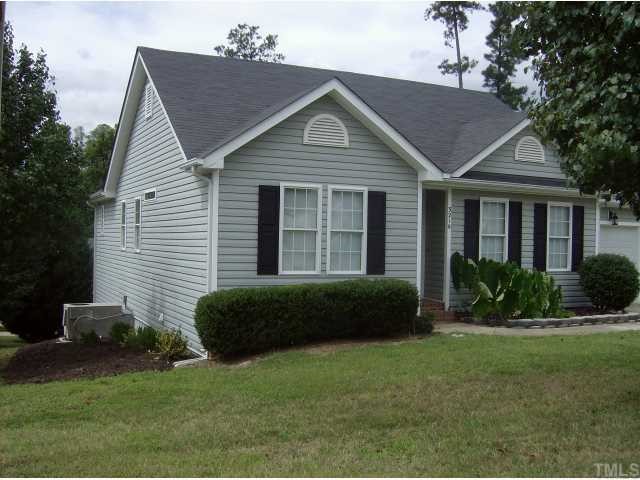 3216 Planet Drive Raleigh, NC 27604 - Photo 3 of 4