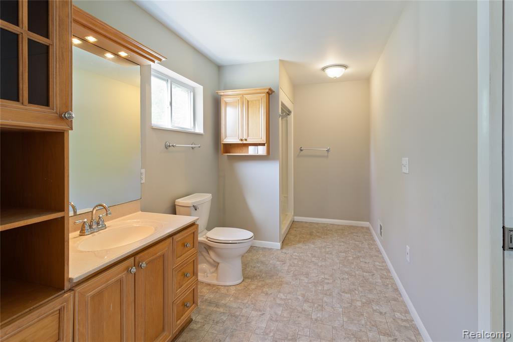113 West Polly Street Perry, MI 48872 - Photo 10 of 45