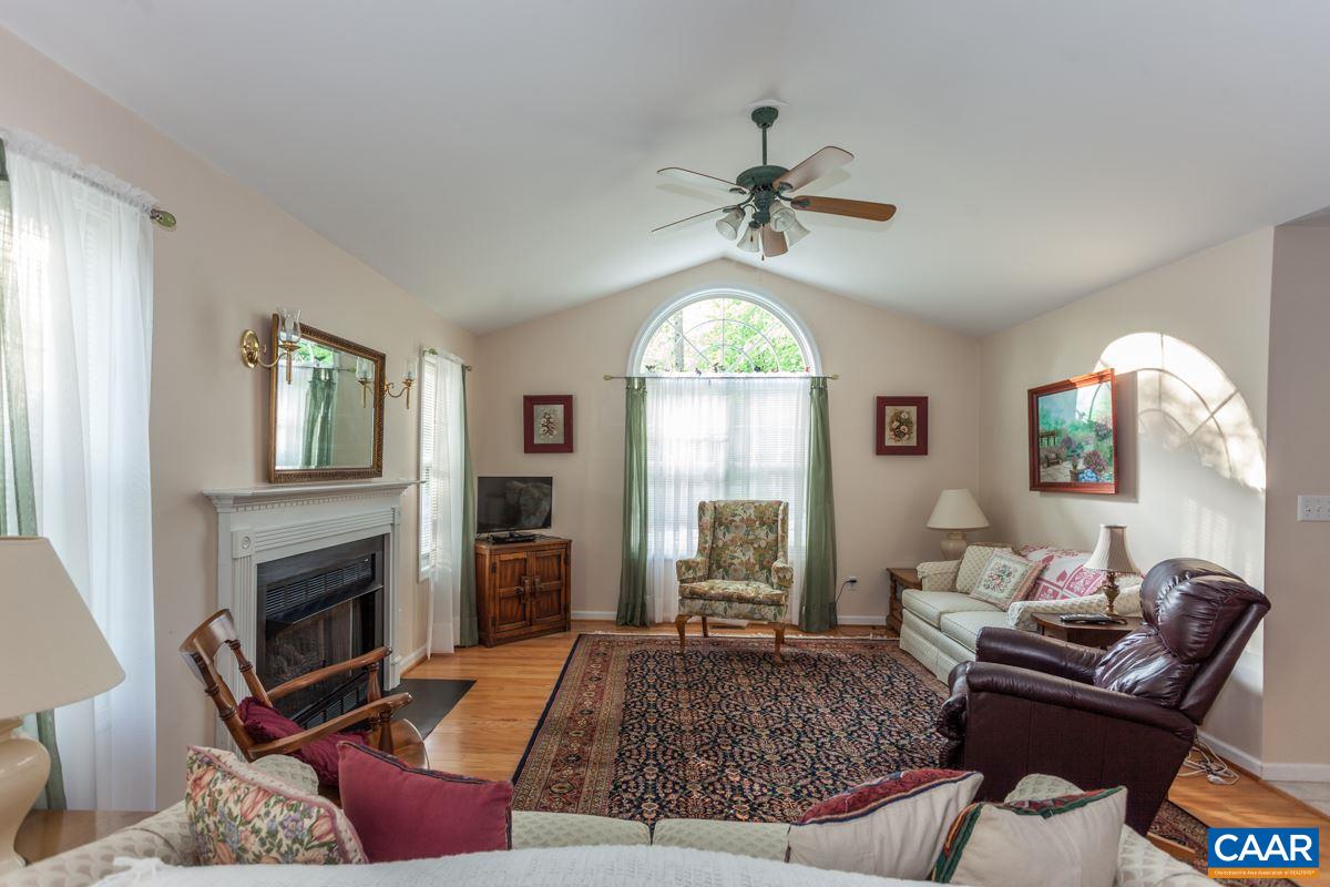 46 Riverside Drive Palmyra, VA 22963 - Photo 5 of 19 a living room with furniture fireplace and window