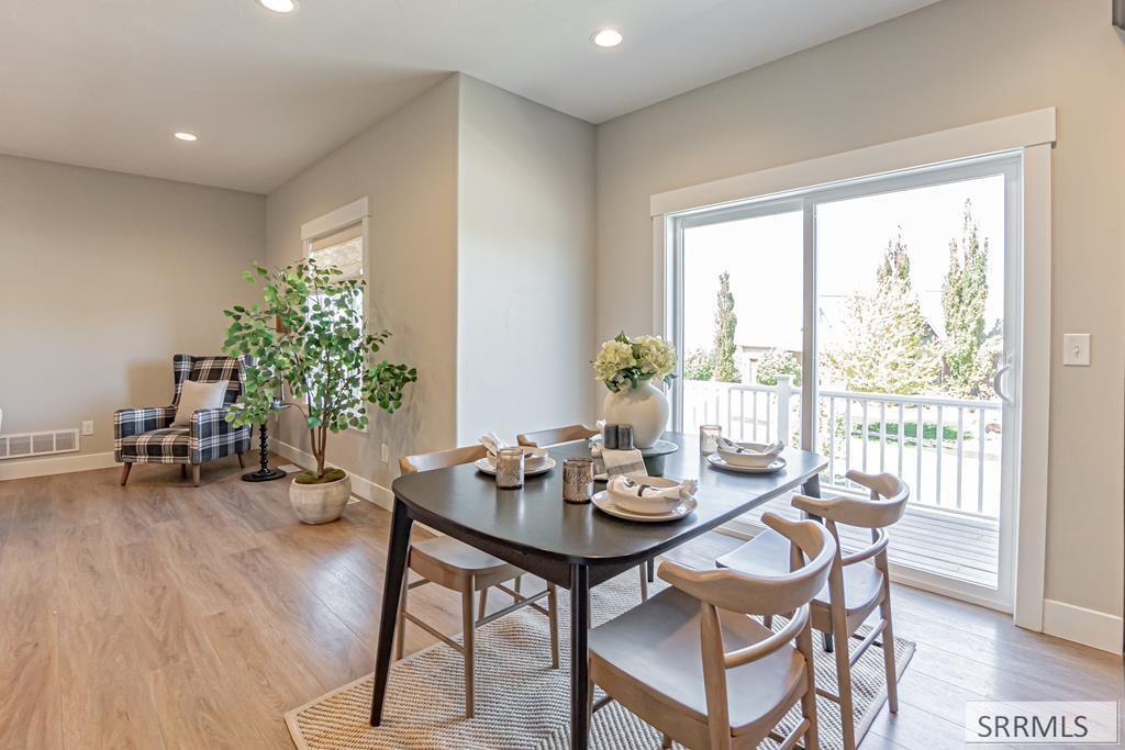 3184 South Chartwell Garden Ammon, ID 83406 - Photo 6 of 32