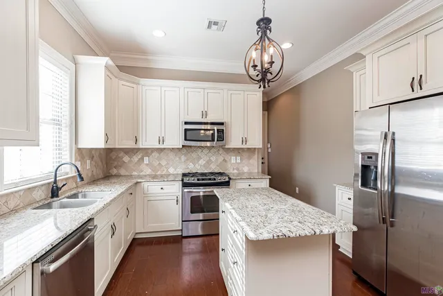 $2,600 | 755 Boxelder Drive, Baton Rouge, LA 70806