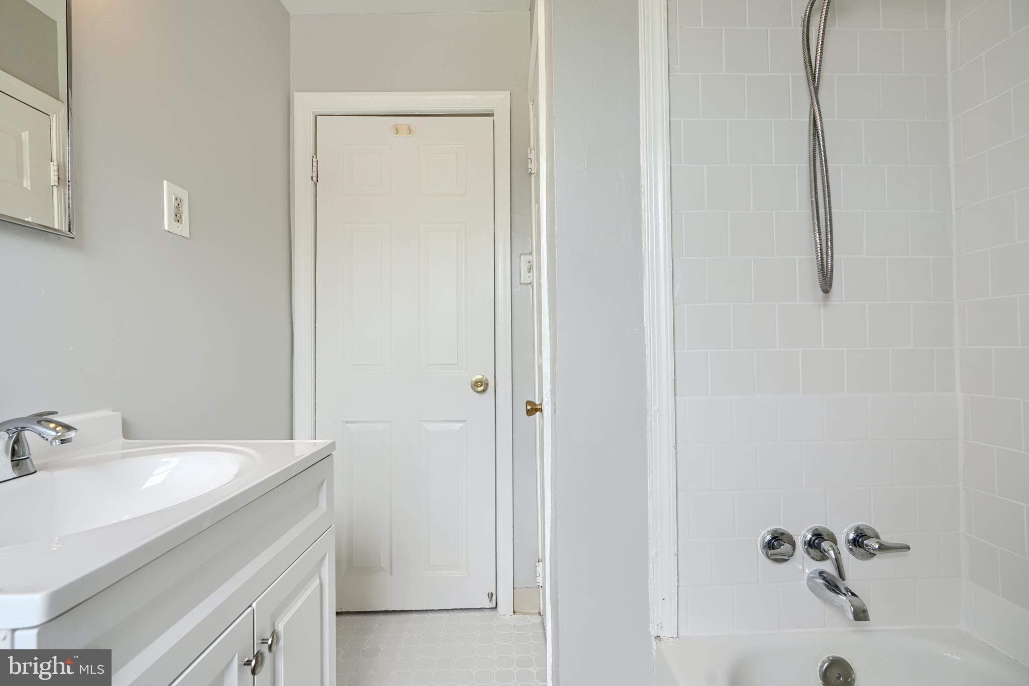 7 Cardinal Road Essex, MD 21221 - Photo 19 of 31