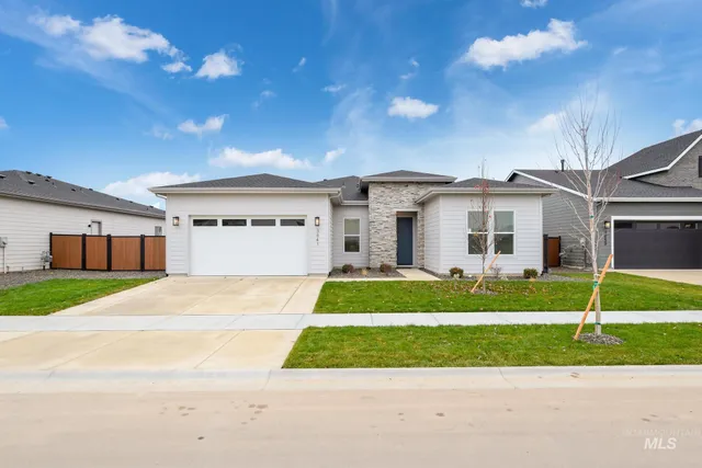 $639,000 | 3641 North San Carlos Way, Star, ID 83669