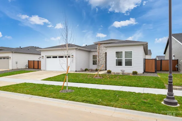 $639,000 | 3641 North San Carlos Way, Star, ID 83669