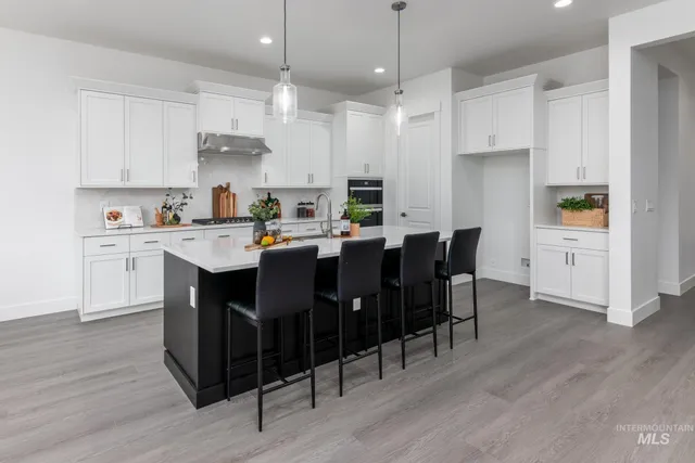 $639,000 | 3641 North San Carlos Way, Star, ID 83669