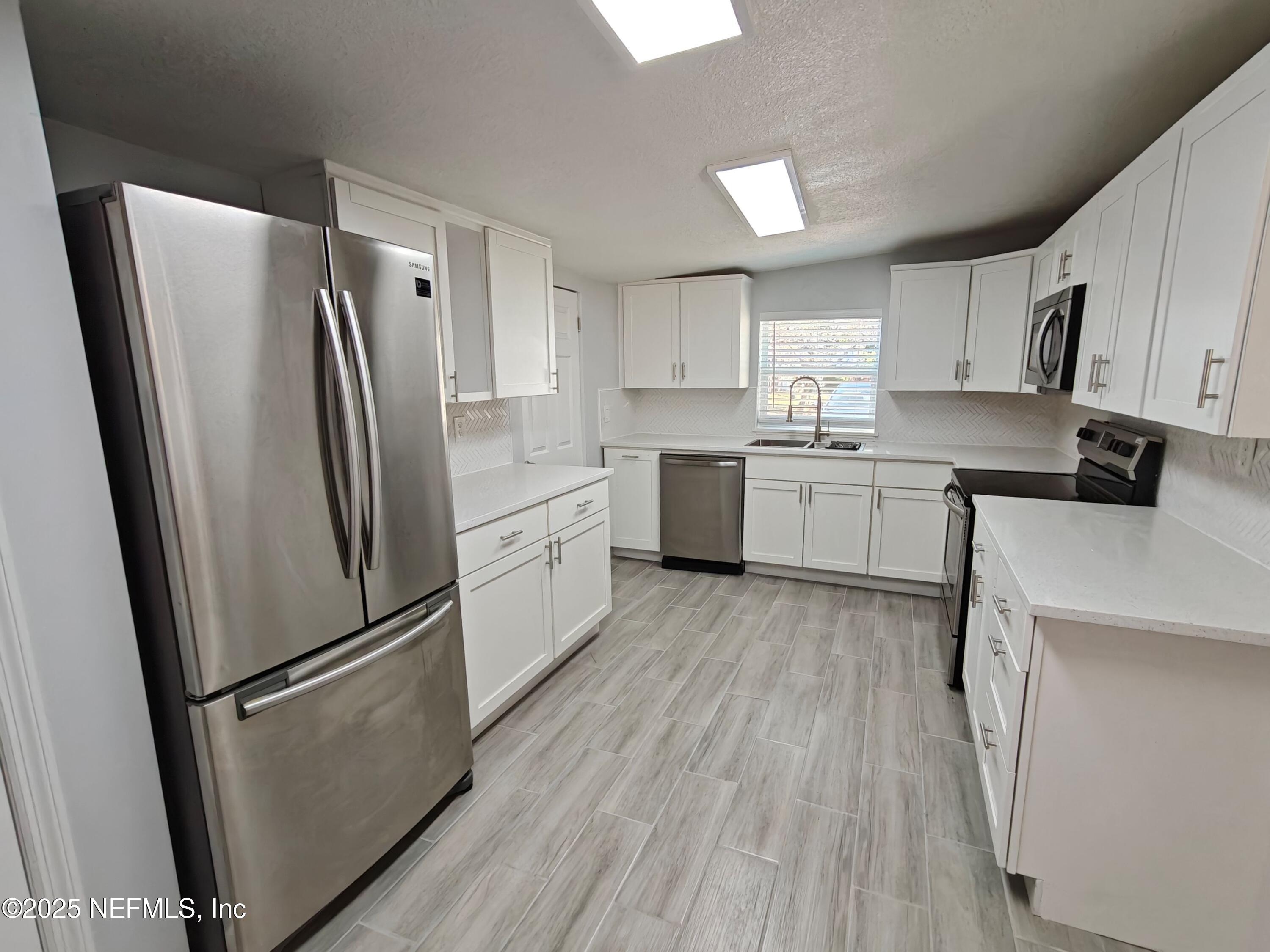 2921 Mansion Road Jacksonville, FL 32277 - Photo 14 of 40 IMG20251105131113