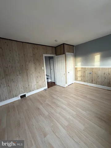 $1,500 | 1113 Spring Street, Reading, PA 19604