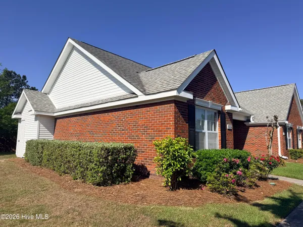 $1,600 | 3737 Merestone Drive, Wilmington, NC 28412