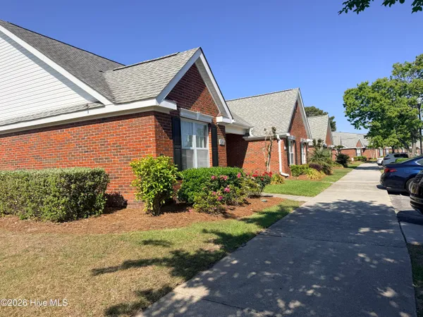 $1,600 | 3737 Merestone Drive, Wilmington, NC 28412