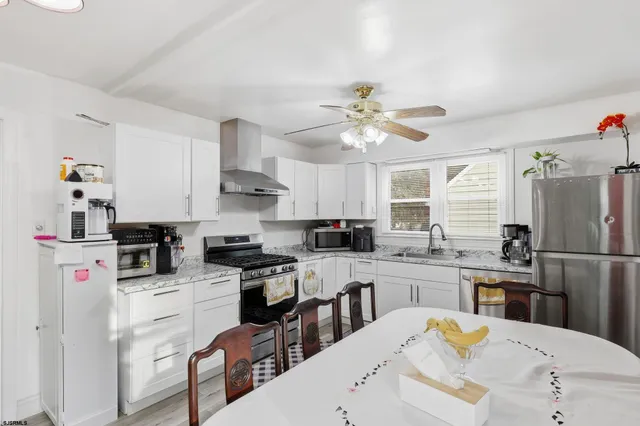 $365,000 | 105 West Edgewood Avenue, Linwood, NJ 08221