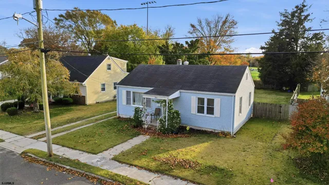 $365,000 | 105 West Edgewood Avenue, Linwood, NJ 08221