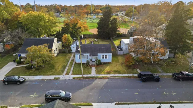 $365,000 | 105 West Edgewood Avenue, Linwood, NJ 08221
