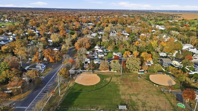 $365,000 | 105 West Edgewood Avenue, Linwood, NJ 08221