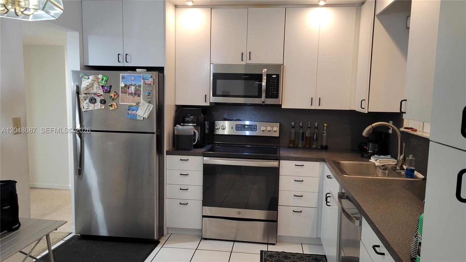 461 Ives Dairy Road, Unit 2042 Miami, FL 33179 - Photo 9 of 12