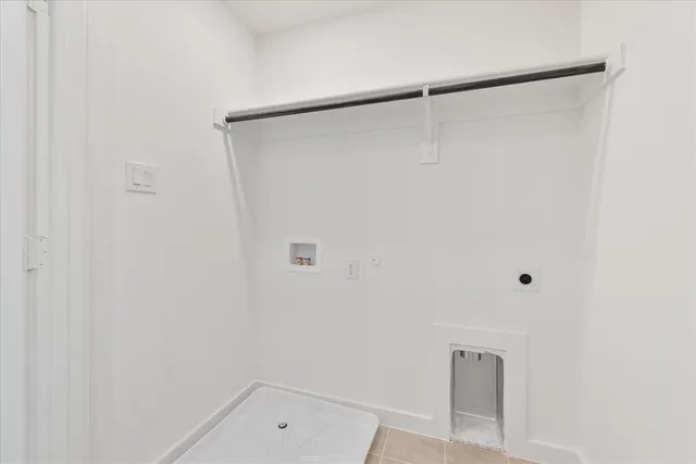 $1,900 | 1215 Chestnut Court, Runaway Bay, TX 76426