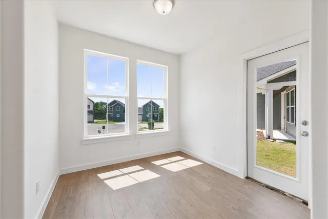 $1,900 | 1215 Chestnut Court, Runaway Bay, TX 76426