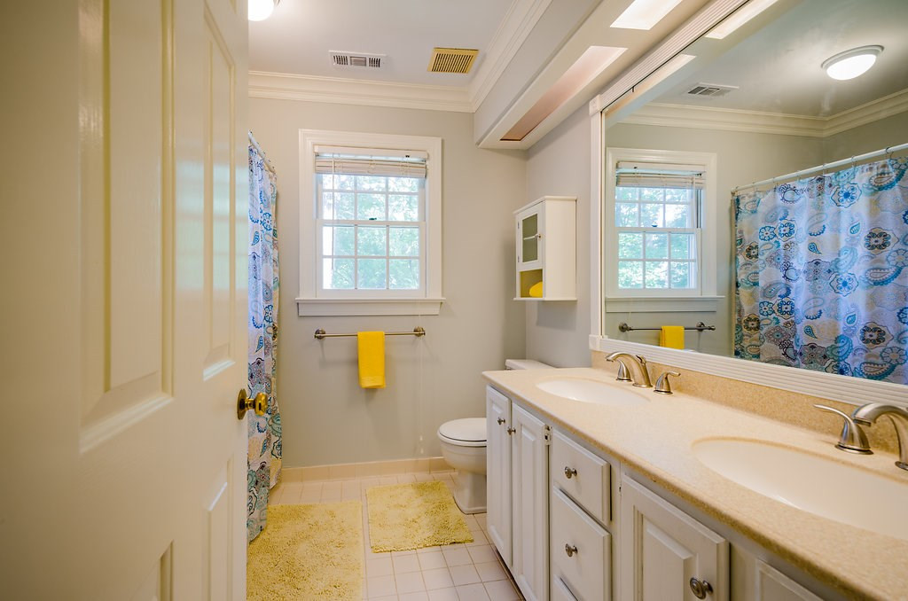 8212 Pepperidge Court Raleigh, NC 27615 - Photo 13 of 25 Photo 13