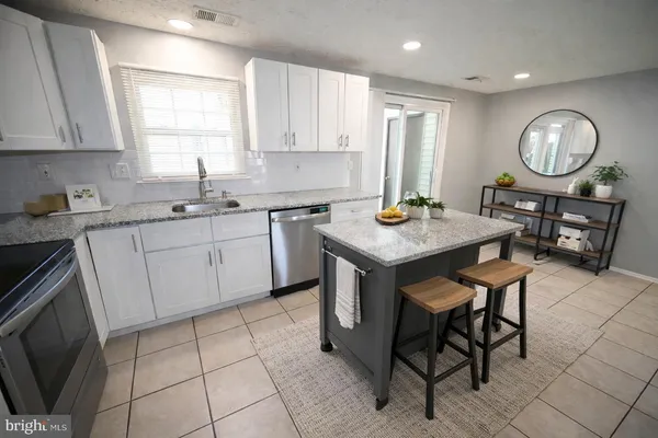 $2,030 | 2103 Tanglewood Drive, Waldorf, MD 20601