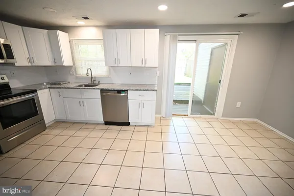 $2,030 | 2103 Tanglewood Drive, Waldorf, MD 20601