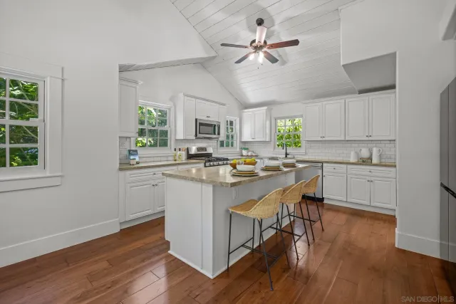 $1,825,000 | 3412 Buena Creek Road, Vista, CA 92084