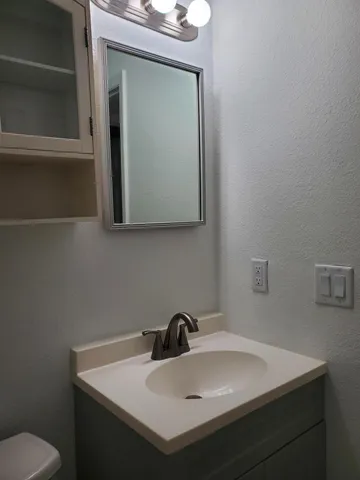 $2,600 | 4742 Hairland Drive, Unit 2, West Palm Beach, FL 33415