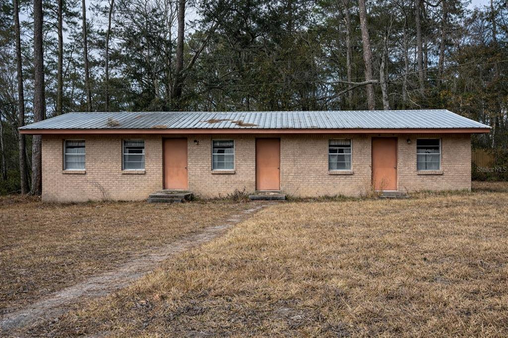 355 Southwest Marvin Burnett Road Lake City, FL 32025 - Photo 4 of 65