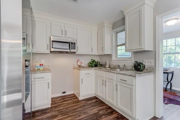 1773 Anniston Road Jacksonville, FL 32246 - Photo 13 of 27 Rave Home Staging Jacksonville (19)WEB