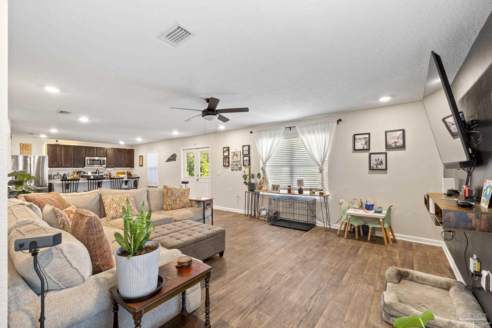 4678 Perception Circle Milton, FL 32570 - Photo 11 of 41