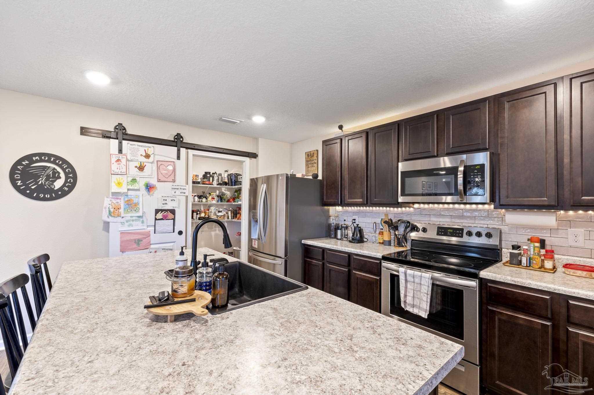 4678 Perception Circle Milton, FL 32570 - Photo 18 of 41