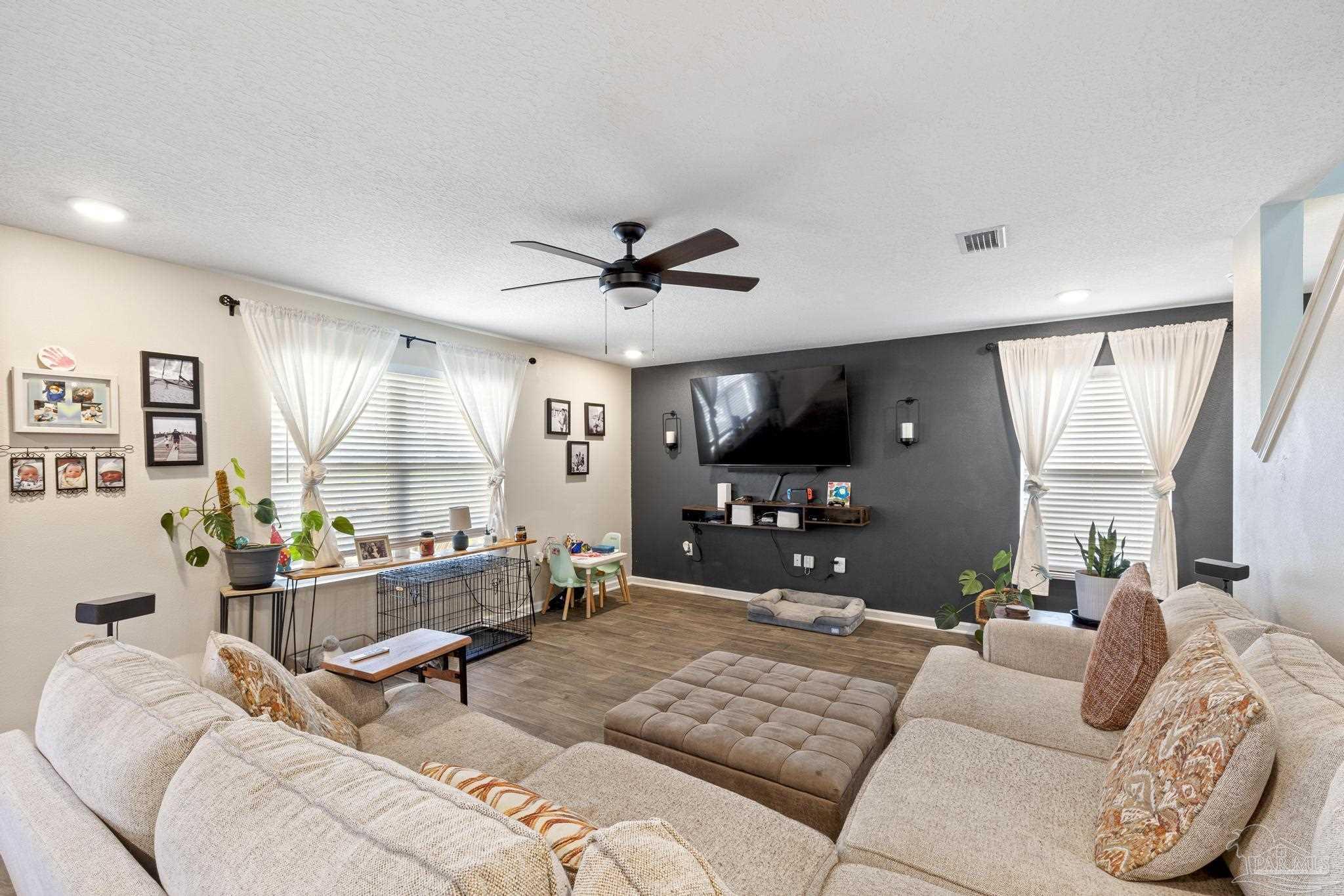 4678 Perception Circle Milton, FL 32570 - Photo 9 of 41