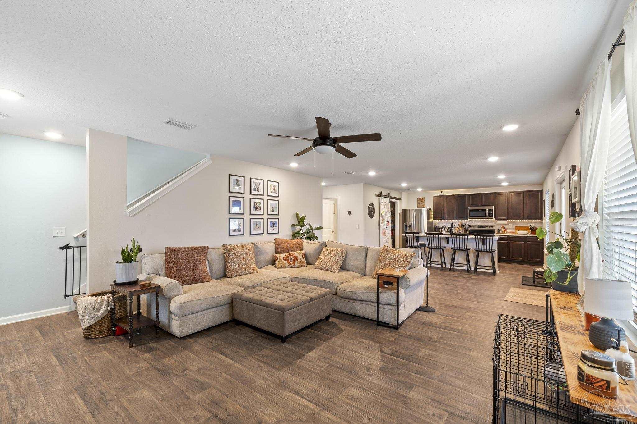 4678 Perception Circle Milton, FL 32570 - Photo 10 of 41