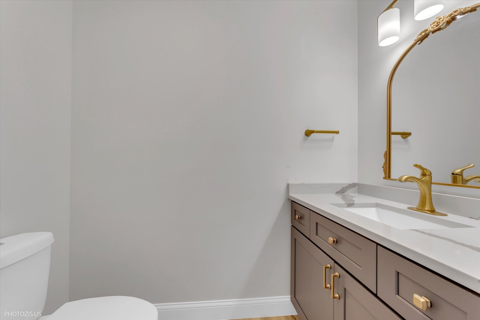 1373 Cimarron Court Elgin, IL 60120 - Photo 15 of 36