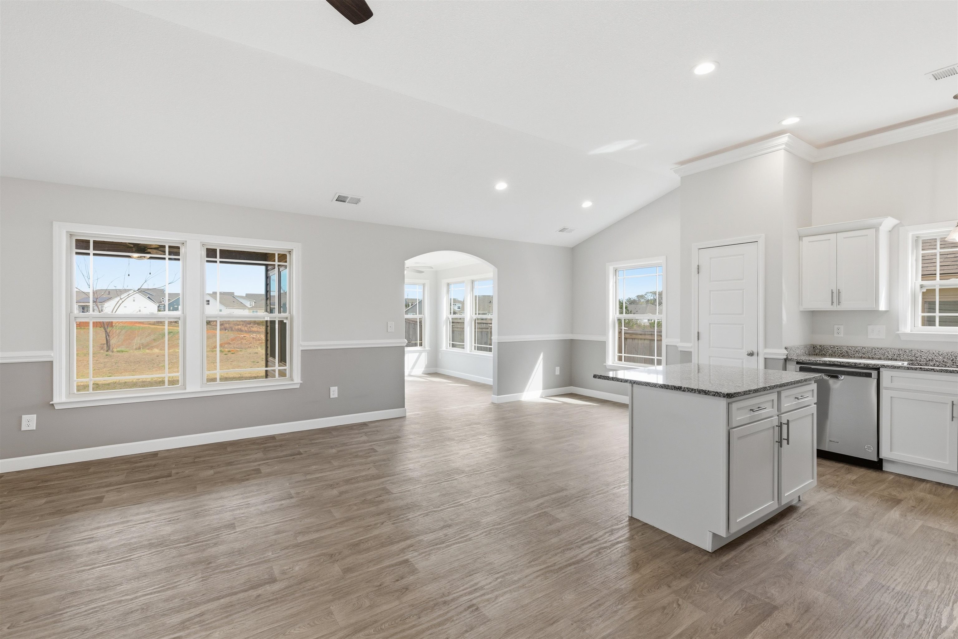 1161 Wanley Way Boiling Springs, SC 29316 - Photo 8 of 38