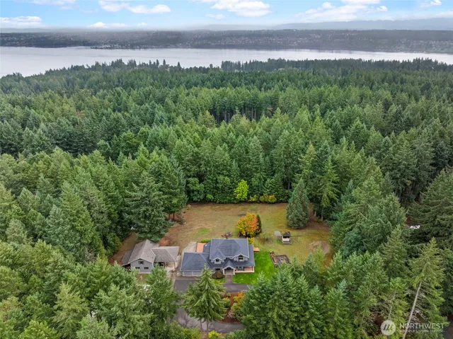 $1,149,000 | 1125 Neah Drive, Fox Island, WA 98333