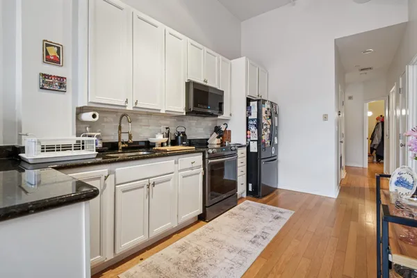 $549,999 | 689 Marin Boulevard, Unit 1009, Jersey City, NJ 07310