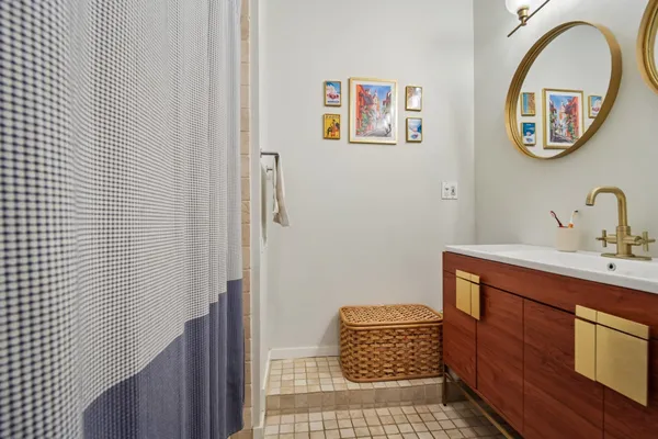 $549,999 | 689 Marin Boulevard, Unit 1009, Jersey City, NJ 07310