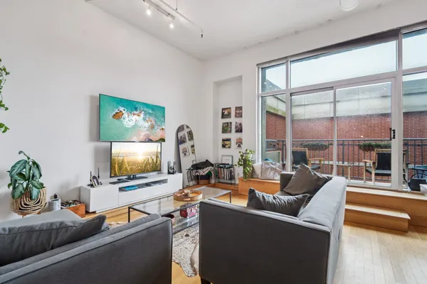 $549,999 | 689 Marin Boulevard, Unit 1009, Jersey City, NJ 07310