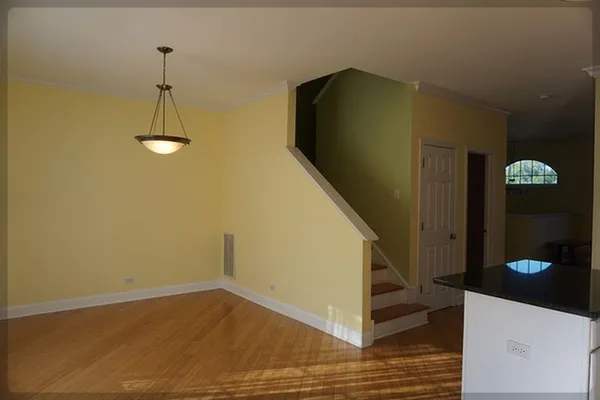 $2,600 | 125 Rachel Road, Unit 505A, Willow Springs, IL 60480