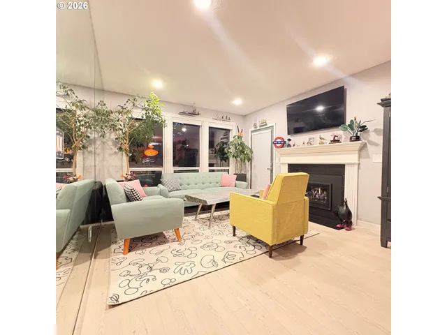 $565,000 | 6650 Southwest Canby Street, Portland, OR 97223